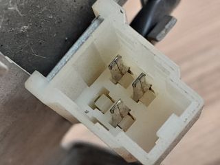 bontott NISSAN PRIMERA Hátsó Ablaktörlő Motor