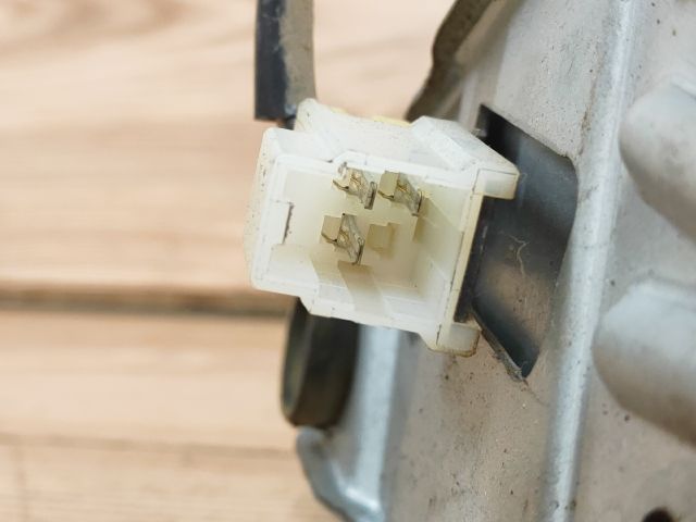 bontott NISSAN PRIMERA Hátsó Ablaktörlő Motor