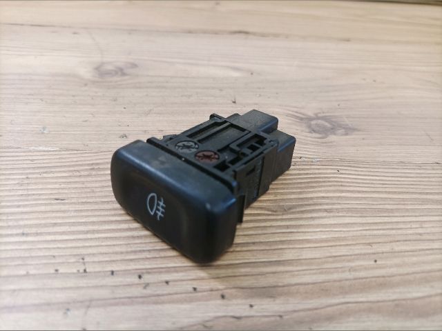 bontott NISSAN PRIMERA Hátsó Ködzárófény Kapcsoló