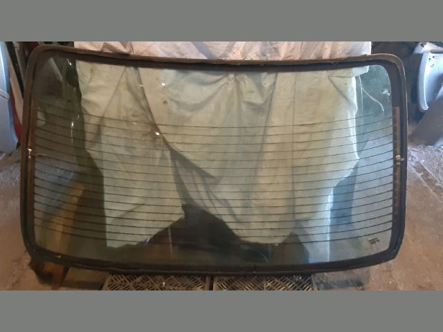 bontott NISSAN PRIMERA Hátsó Szélvédő