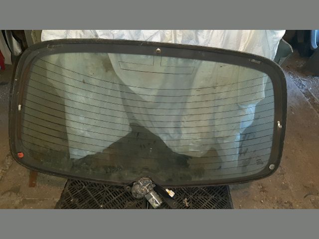 bontott NISSAN PRIMERA Hátsó Szélvédő