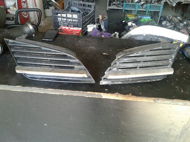 bontott NISSAN PRIMERA Hűtőrács