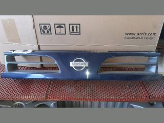 bontott NISSAN PRIMERA Hűtőrács