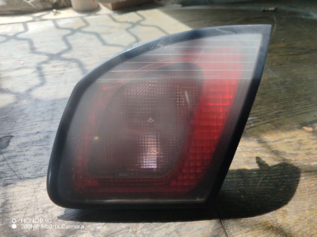 bontott NISSAN PRIMERA Jobb Belső Hátsó Lámpa