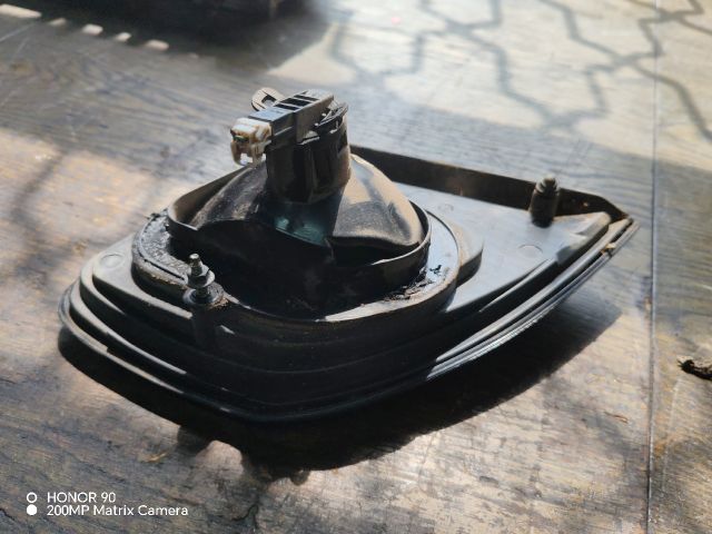 bontott NISSAN PRIMERA Jobb Belső Hátsó Lámpa