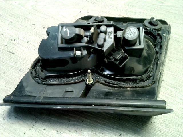 bontott NISSAN PRIMERA Jobb Belső Hátsó Lámpa