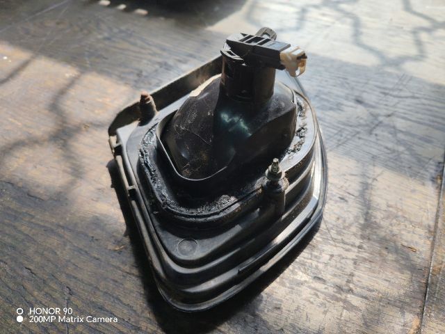 bontott NISSAN PRIMERA Jobb Belső Hátsó Lámpa