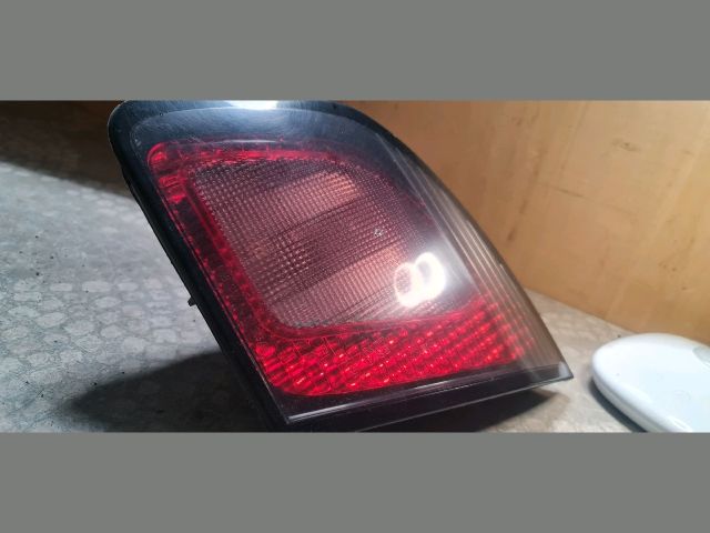 bontott NISSAN PRIMERA Jobb Belső Hátsó Lámpa