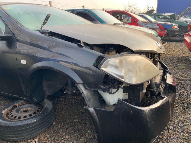 bontott NISSAN PRIMERA Jobb első Ablak