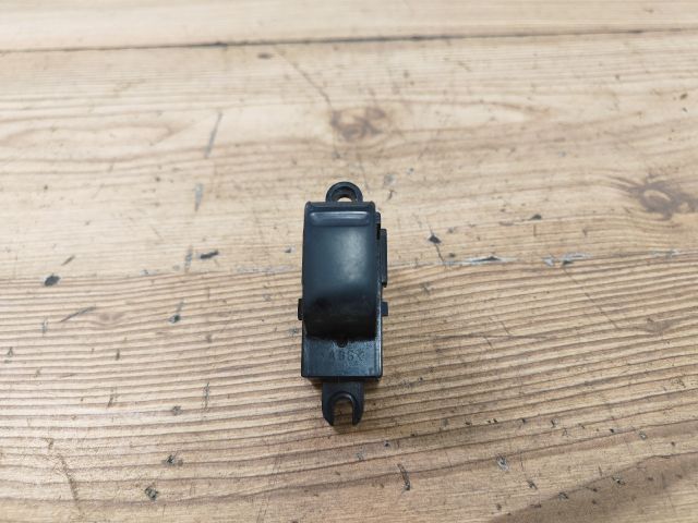 bontott NISSAN PRIMERA Jobb első Ablakemelő Kapcsoló