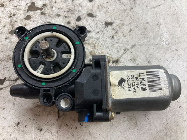 bontott NISSAN PRIMERA Jobb első Ablakemelő Motor