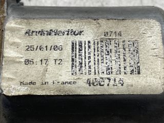 bontott NISSAN PRIMERA Jobb első Ablakemelő Motor