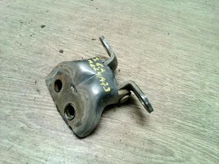 bontott NISSAN PRIMERA Jobb első Alsó Zsanér