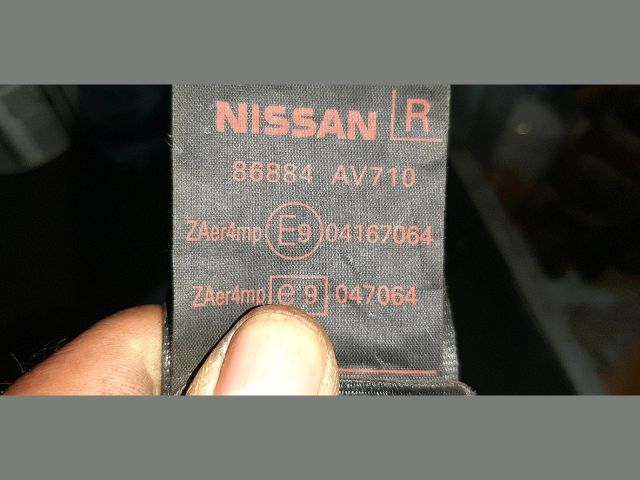 bontott NISSAN PRIMERA Jobb első Biztonsági Öv