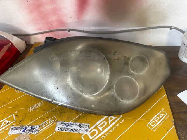 bontott NISSAN PRIMERA Jobb Fényszóró