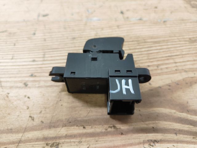 bontott NISSAN PRIMERA Jobb hátsó Ablakemelő Kapcsoló