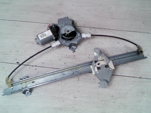 bontott NISSAN PRIMERA Jobb hátsó Ablakemelő Szerkezet (Elektromos)