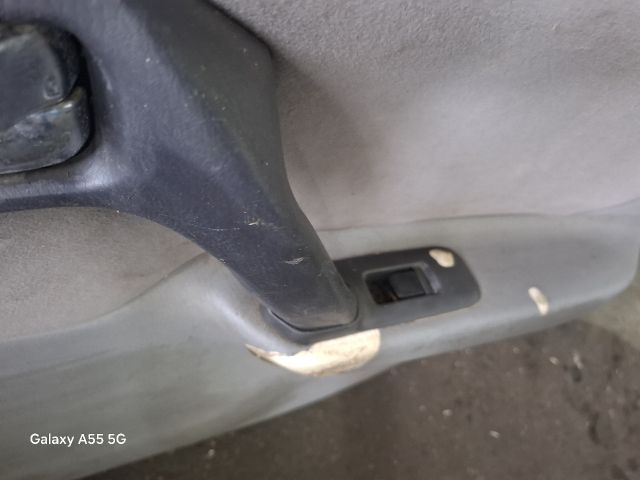 bontott NISSAN PRIMERA Jobb hátsó Ajtó (Részeivel)