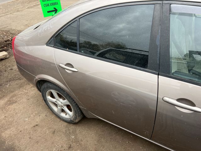 bontott NISSAN PRIMERA Jobb hátsó Ajtó (Üres lemez)