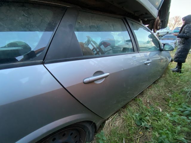 bontott NISSAN PRIMERA Jobb hátsó Ajtó (Üres lemez)