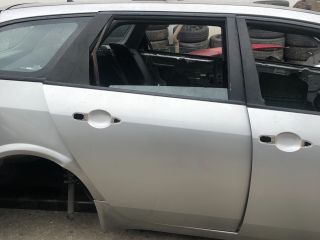 bontott NISSAN PRIMERA Jobb hátsó Ajtó (Üres lemez)