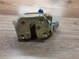 bontott NISSAN PRIMERA Jobb hátsó Ajtózár