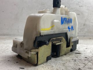 bontott NISSAN PRIMERA Jobb hátsó Ajtózár