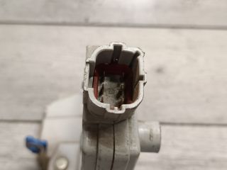 bontott NISSAN PRIMERA Jobb hátsó Ajtózár