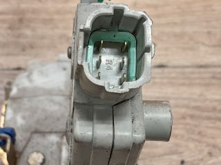 bontott NISSAN PRIMERA Jobb hátsó Ajtózár