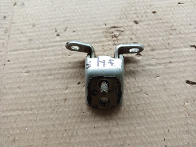 bontott NISSAN PRIMERA Jobb hátsó Felső Zsanér