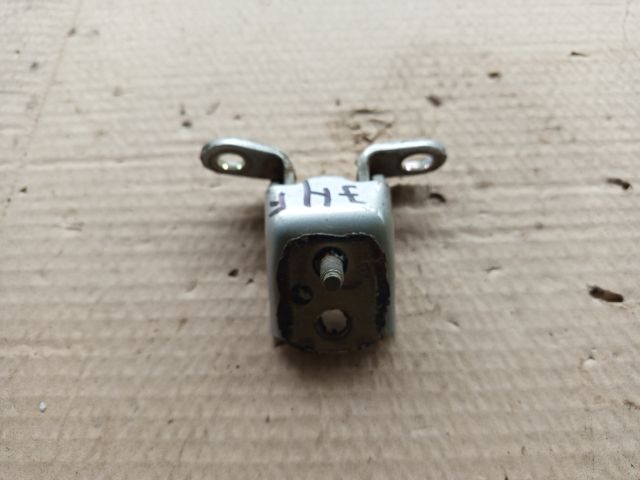 bontott NISSAN PRIMERA Jobb hátsó Felső Zsanér