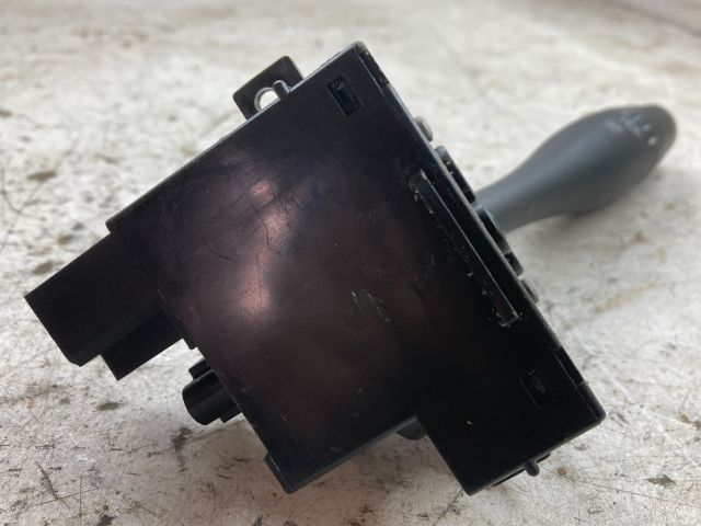 bontott NISSAN PRIMERA Jobb Kormánykapcsoló Ablaktörlő