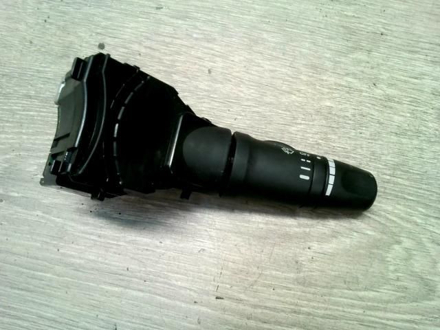 bontott NISSAN PRIMERA Jobb Kormánykapcsoló Ablaktörlő