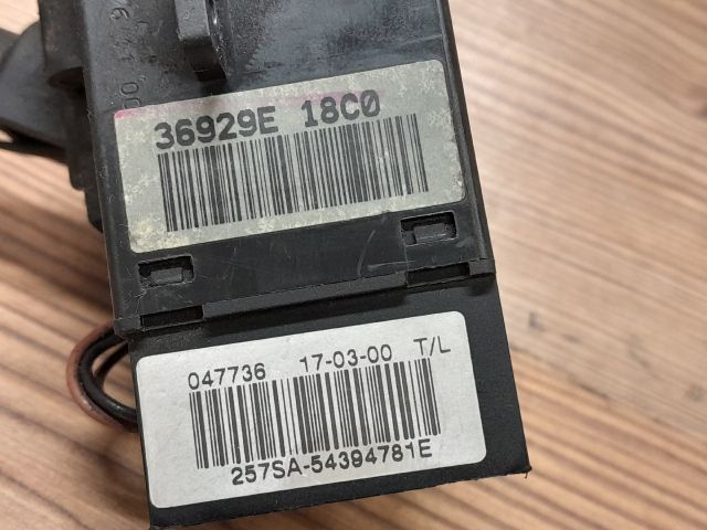 bontott NISSAN PRIMERA Jobb Kormánykapcsoló Ablaktörlő