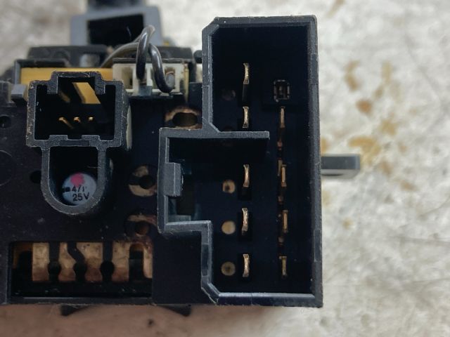 bontott NISSAN PRIMERA Jobb Kormánykapcsoló Ablaktörlő