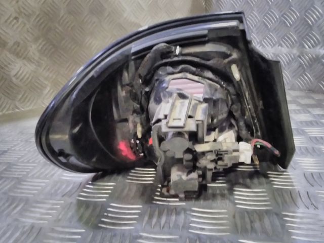 bontott NISSAN PRIMERA Jobb Külső Hátsó Lámpa