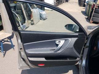 bontott NISSAN PRIMERA Kalaptartó