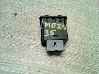 bontott NISSAN PRIMERA Központizár Kapcsoló