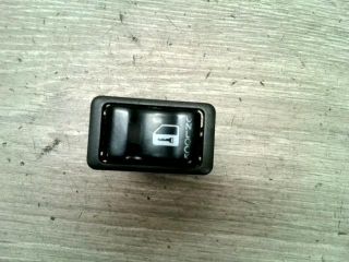 bontott NISSAN PRIMERA Központizár Kapcsoló