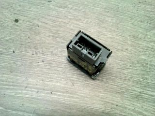 bontott NISSAN PRIMERA Központizár Kapcsoló