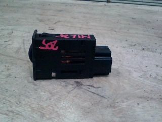 bontott NISSAN PRIMERA Műszerfal Fényerő Szabályzó