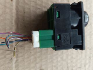 bontott NISSAN PRIMERA Tükör Állító Elektronika