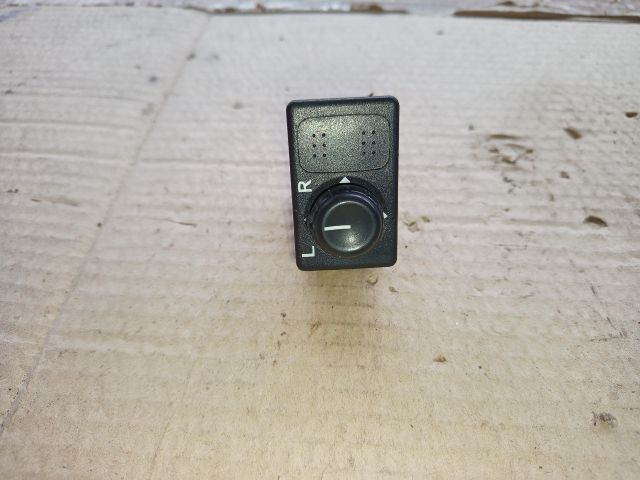 bontott NISSAN PRIMERA Tükör Állító Elektronika