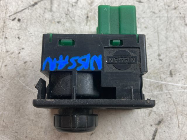 bontott NISSAN PRIMERA Tükör Kapcsoló