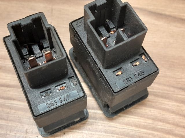 bontott NISSAN PRIMERA Ülésfűtés Kapcsoló Pár