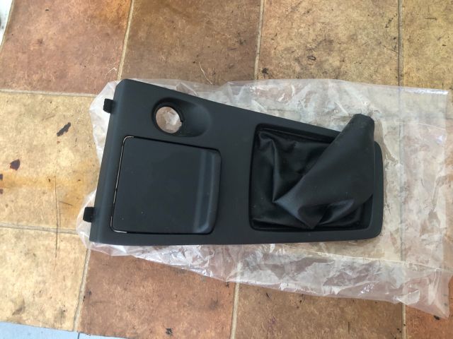 bontott NISSAN PRIMERA Váltószoknya