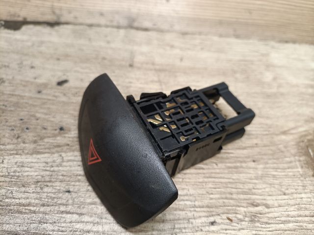 bontott NISSAN PRIMERA Vészvillogó Kapcsoló