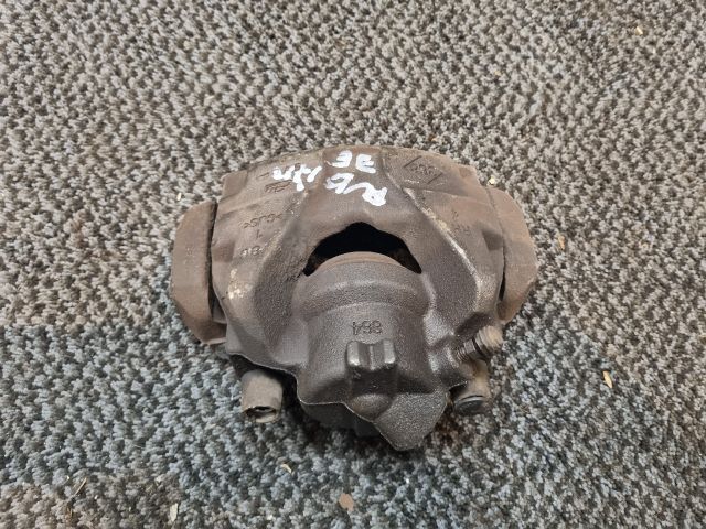 bontott NISSAN PULSAR Jobb első Féknyereg Munkahengerrel