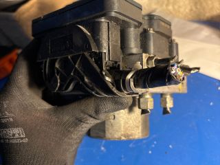 bontott NISSAN PULSAR ABS Kocka