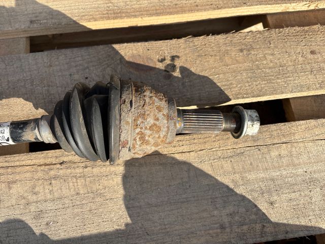 bontott NISSAN PULSAR Bal Féltengely